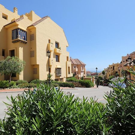 Duquesa Village Apartment - 2 Bed/2 Bath Apartment With Panoramic Sea Views Manilva Exterior foto