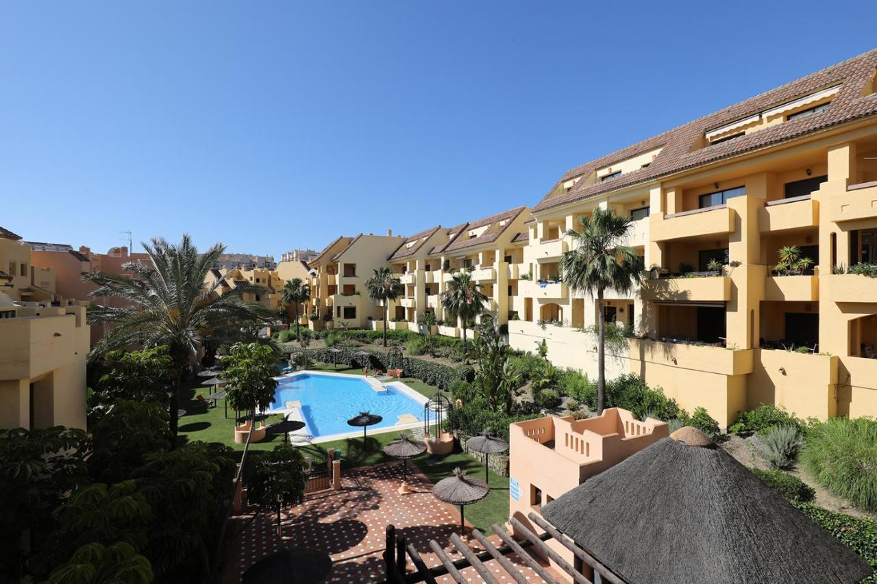 Duquesa Village Apartment - 2 Bed/2 Bath Apartment With Panoramic Sea Views Manilva Exterior foto