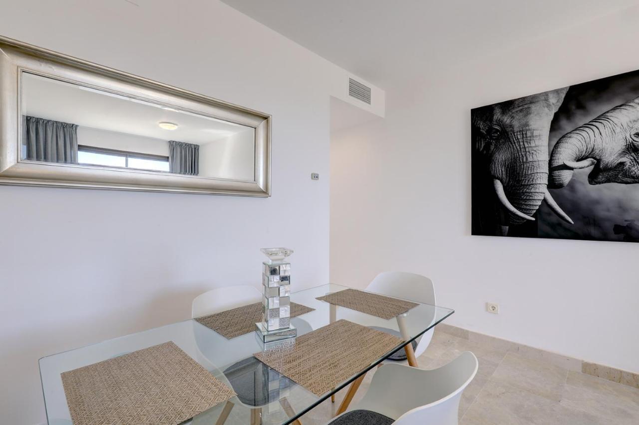 Duquesa Village Apartment - 2 Bed/2 Bath Apartment With Panoramic Sea Views Manilva Exterior foto