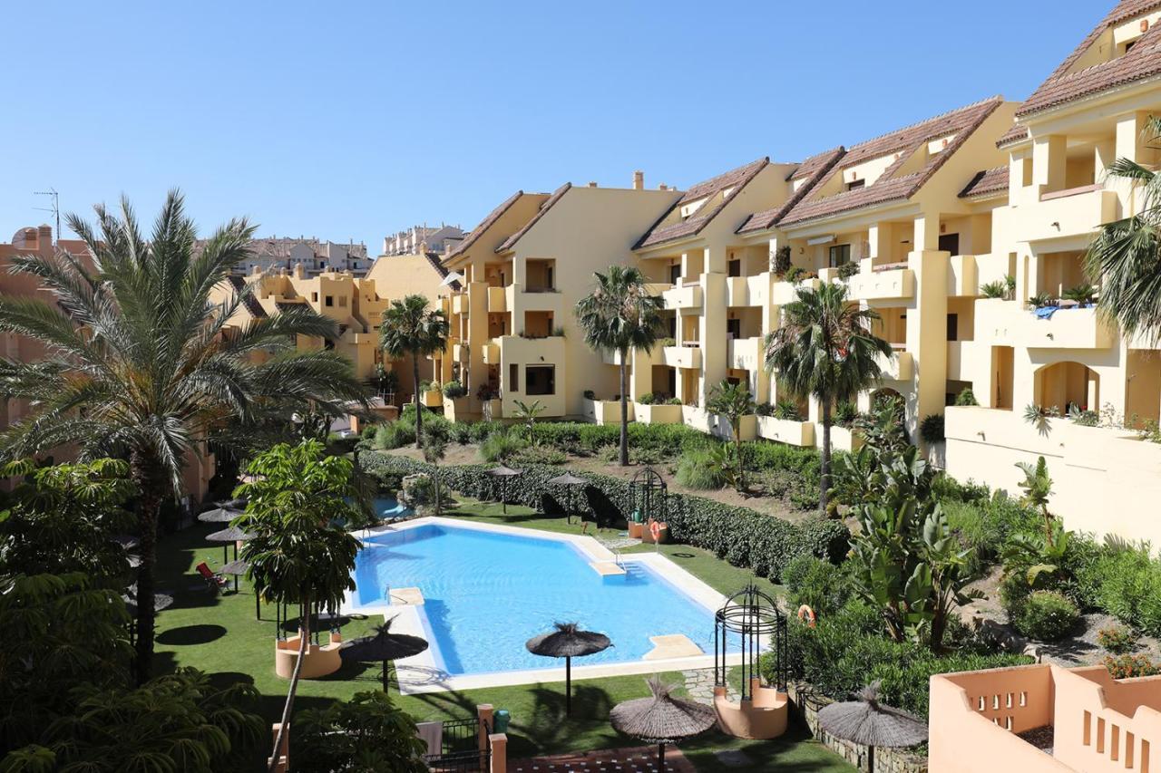 Duquesa Village Apartment - 2 Bed/2 Bath Apartment With Panoramic Sea Views Manilva Exterior foto