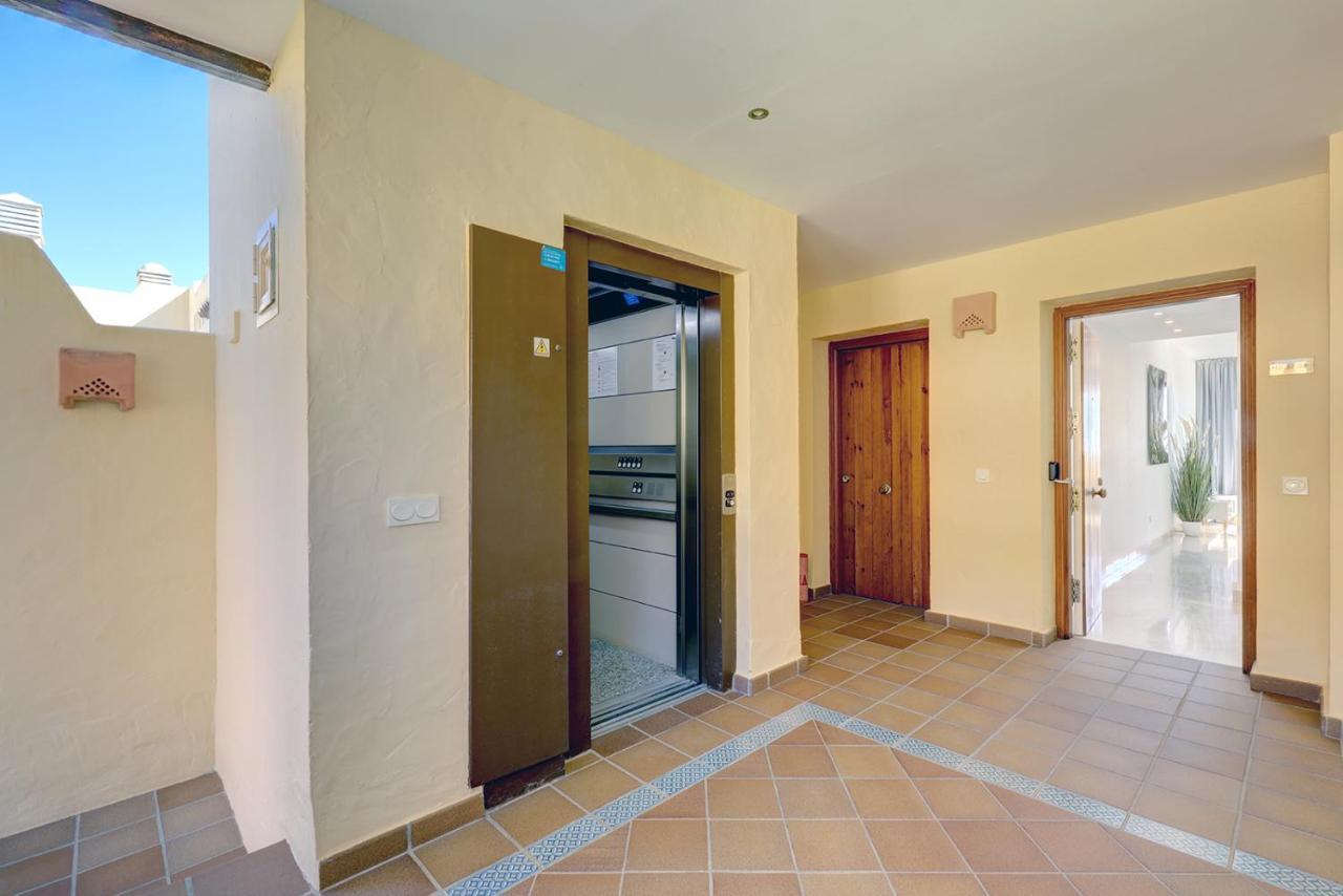 Duquesa Village Apartment - 2 Bed/2 Bath Apartment With Panoramic Sea Views Manilva Exterior foto